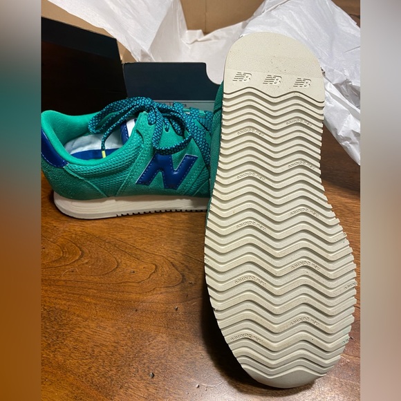 New Balance tennis shoes for J Crew - Picture 6 of 7